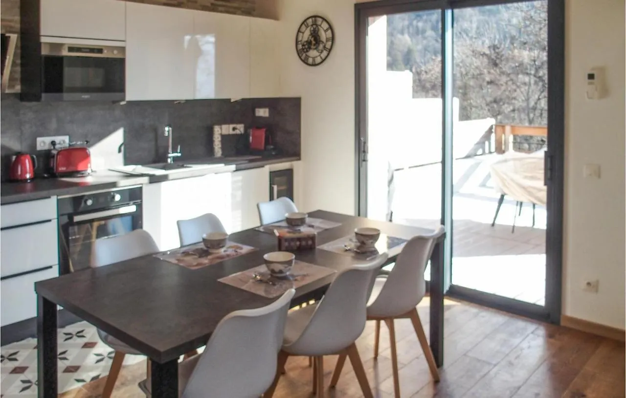 Holiday home Beautiful Home In Saint-Pierre-Dalbigny Juvigny